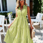 Women's Printed Three Tier Split V Dress